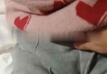 紧缚tk新作挠脚心太痒了之校花校花欠下高额高利岱，被寨主找上门，吊起来挠...！本作品可在线看！