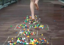 丝人订制挠脚心新作挠女生脚心痒之不可能完成的任务之飞儿！本作品可在线看！