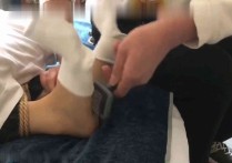 晚秋原创新作脚底挠痒实验之月现实录！本作品可在线看！