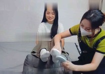 smile原创tk定拍vk新作挠白色袜子脚之tk挠脚心视频vk全网重磅首发SMILE原创最新作品品玥玥和冰冰完整版！本作品可在线看！